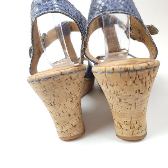 BORN MARES suede snake skin t-strap Blue Size 10 Wedge Sandal Shoes - Picture 4 of 12